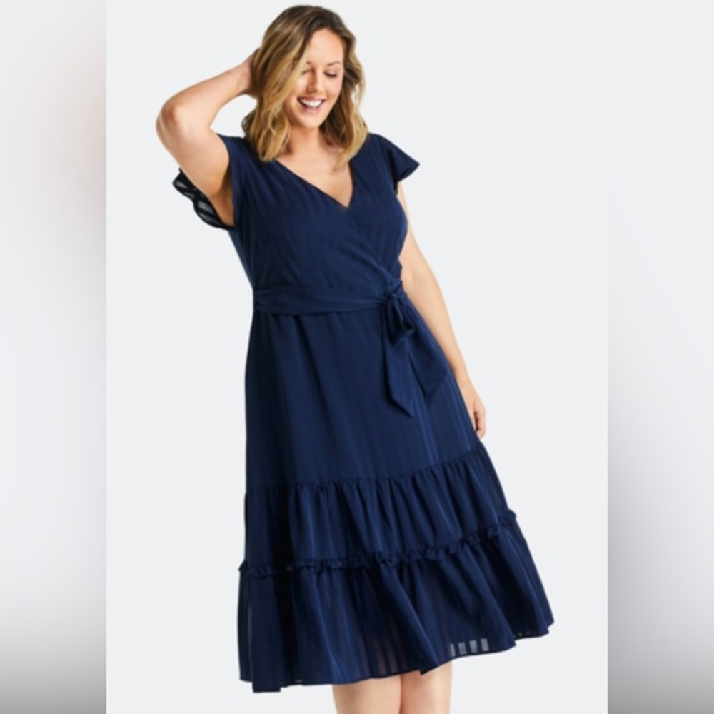 NWOT-Elegant Navy Midi Dress- size 22